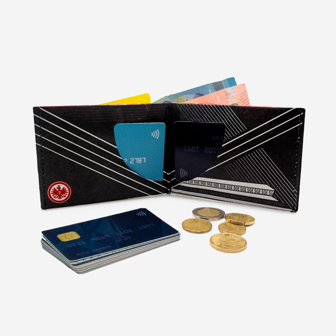 Eintracht Frankfurt | Stripes